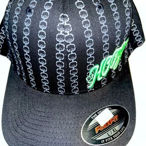 NWT Black w/design Hooey flex fit hat with design limited edition last one L/XL